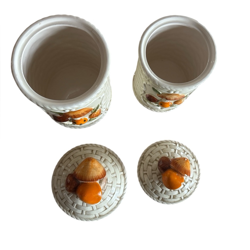2 Hi Mark Canisters Mushroom Ivory Weave Cottagecore Granny Farmhouse Boho Vtg - Picture 2 of 4